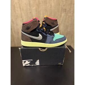 SZ 5y - Jordan 1 Retro High Tokyo Bio Hack (GS) -Gently Used